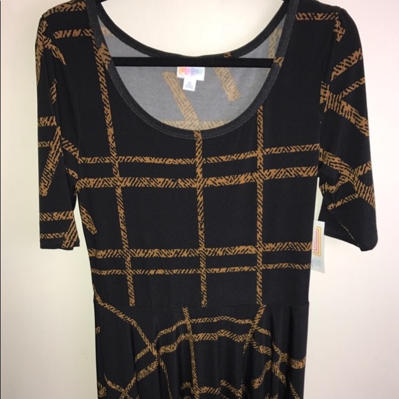 LuLaRoe Dresses & Skirts - Nicole Dress